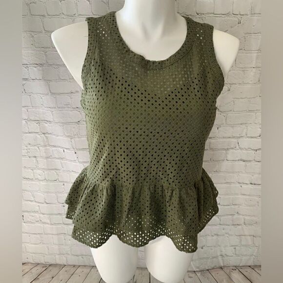 🆕🔮 a.n.a | Green Peplum Eyelet Top - Picture 1 of 5